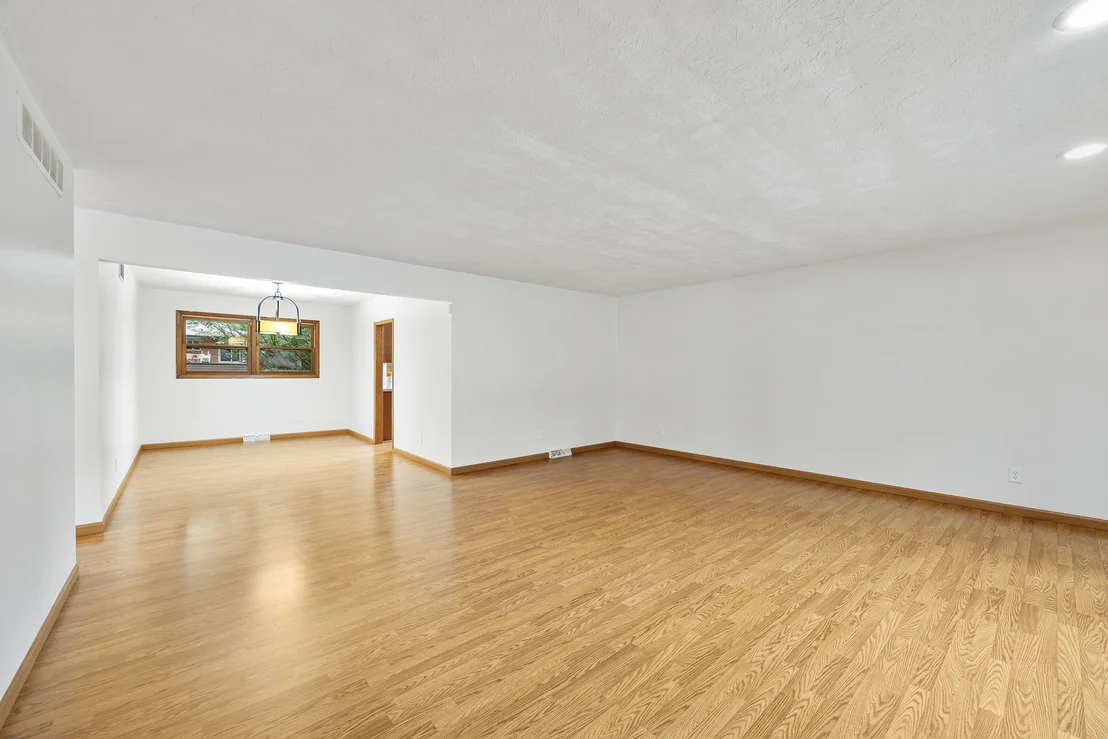 Photo of 210 Arlington Drive