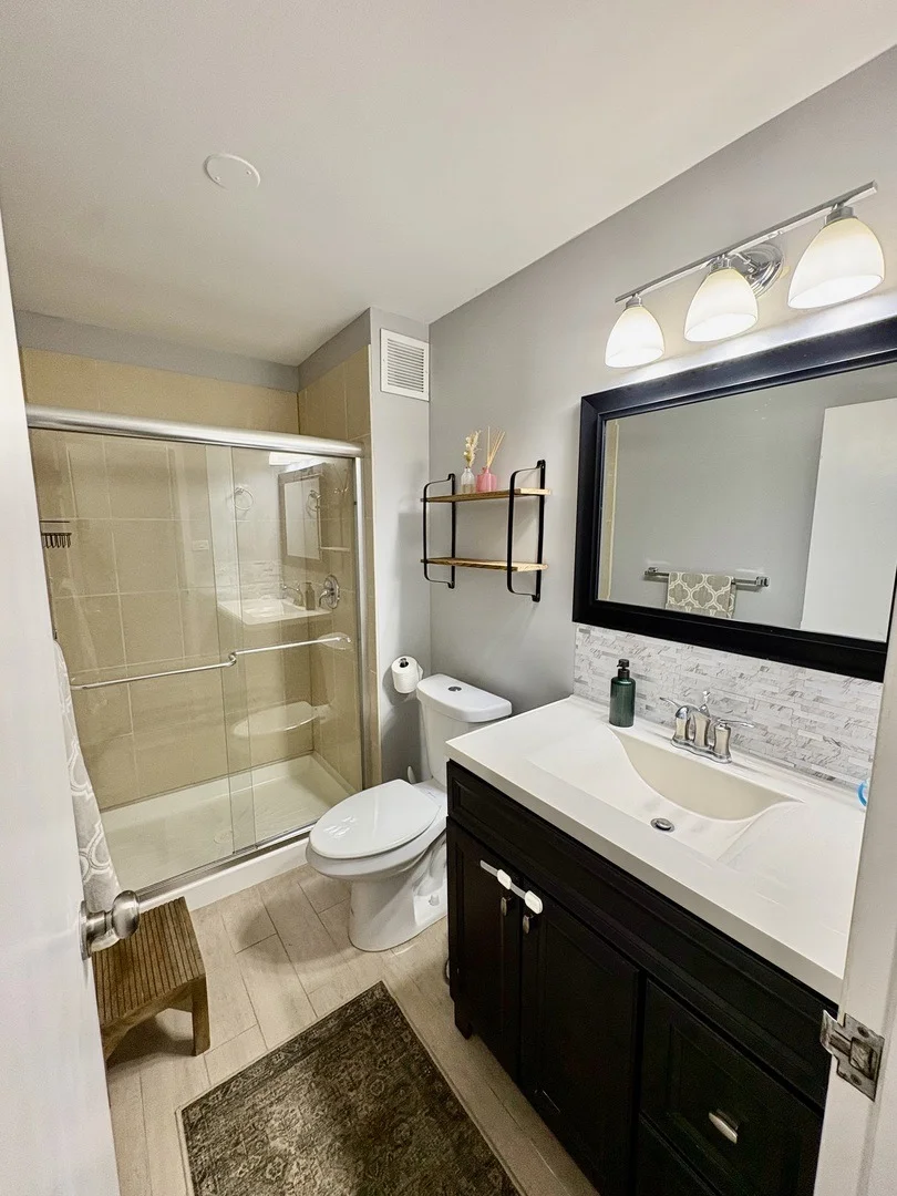 Photo of Unit 409 at 701 Forum Square