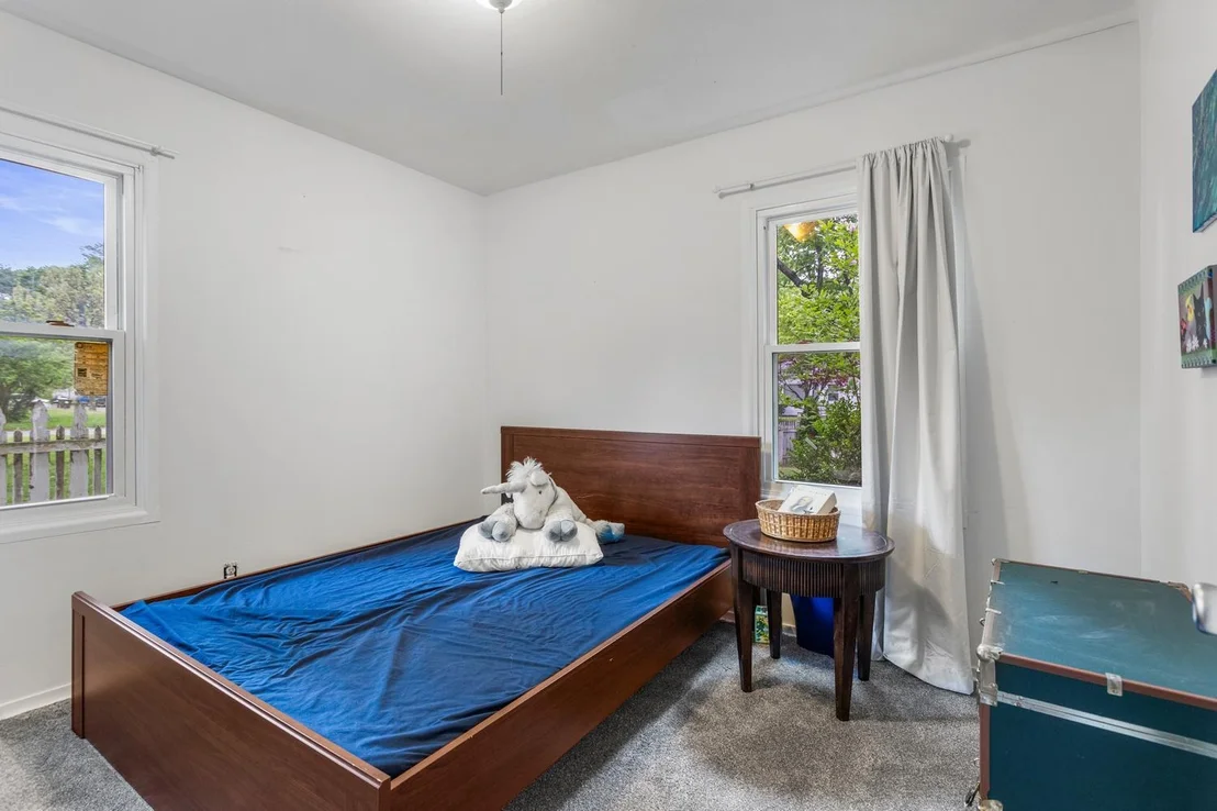 Photo of 1619 Clover Lane