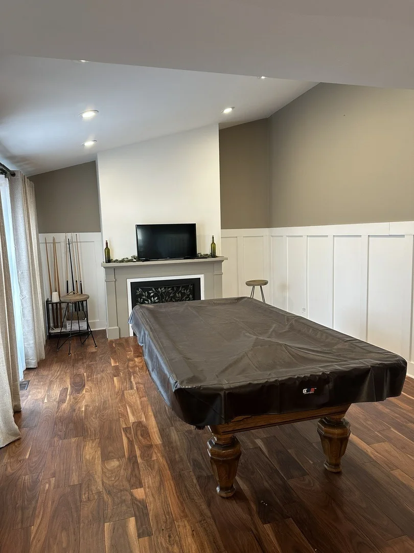 Photo of Unit 0 at 32 White Oak Circle