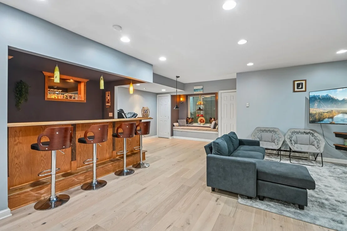 Photo of 343 Arbor Glen Boulevard