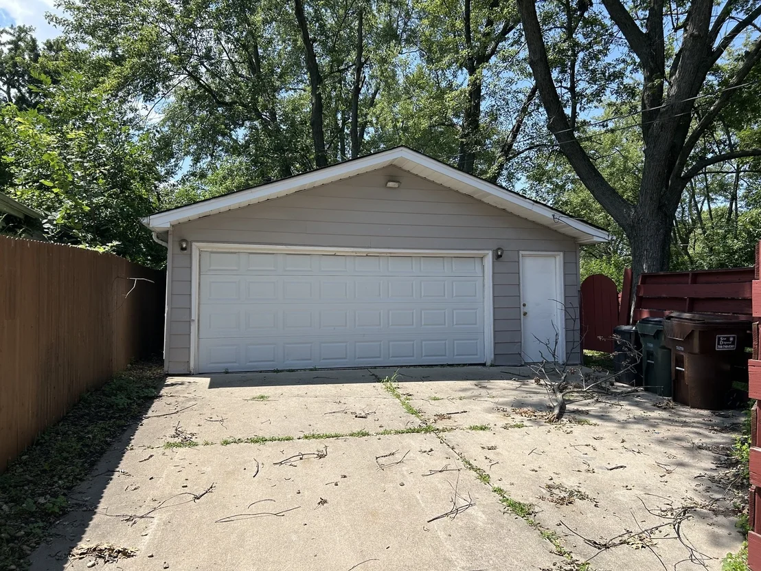 Photo of 363 Blackhawk Drive