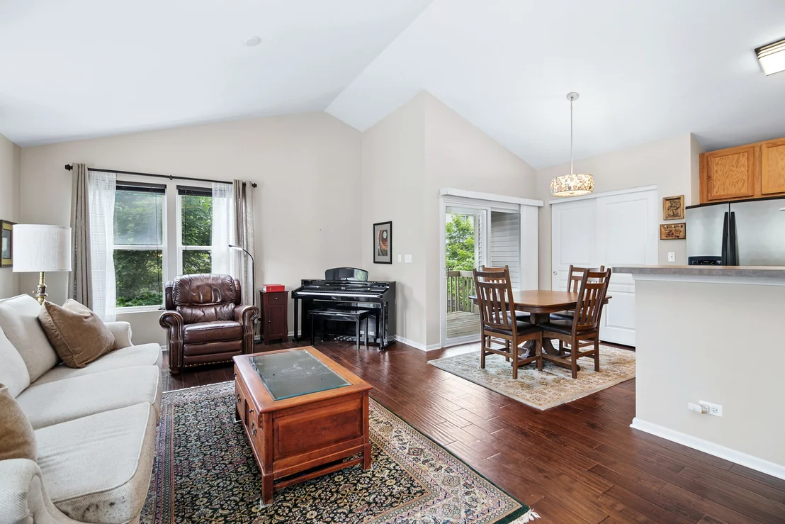 Photo of 518 Conservatory Lane
