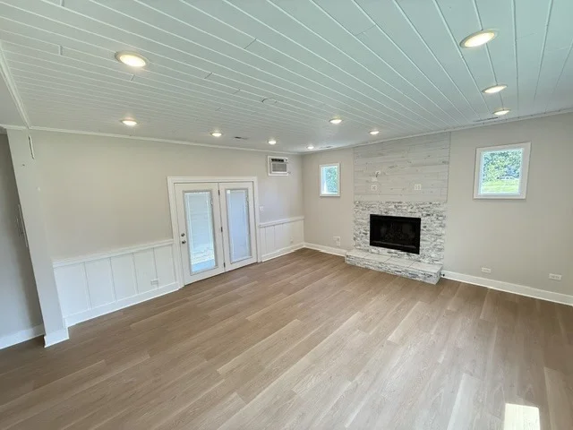 Photo of 7141 Wolf Road