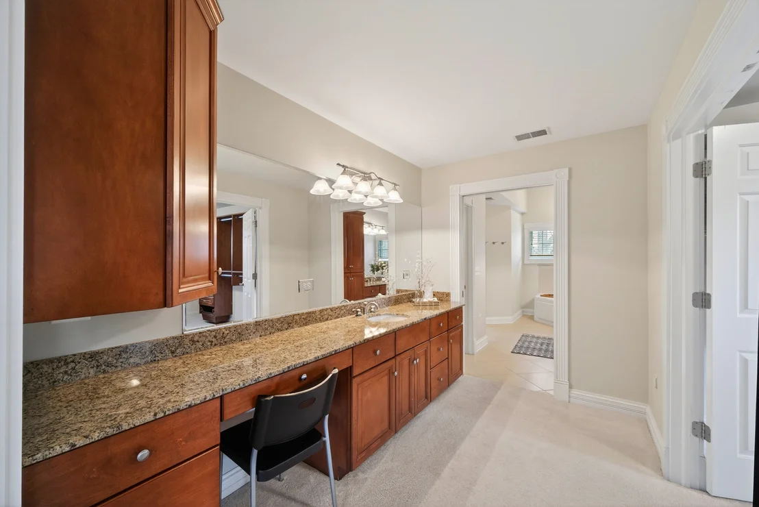 Photo of 70 Forest Avenue