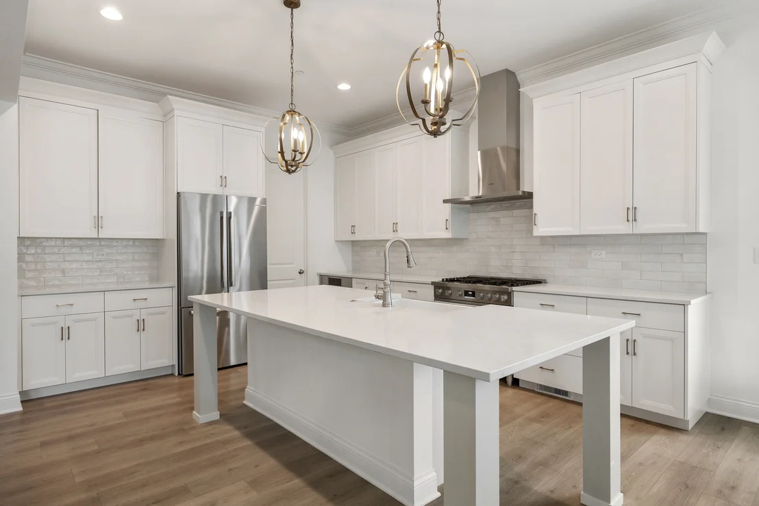 Photo of 906 Cartwright Lane