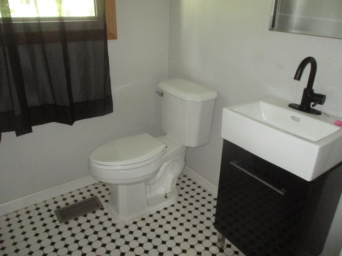 Photo of 810 Centennial Drive