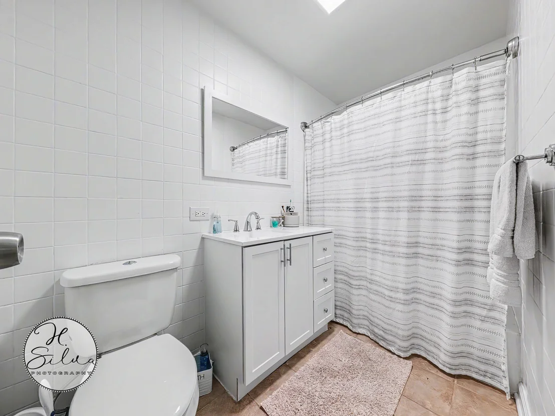 Photo of 4402 Sycamore Lane