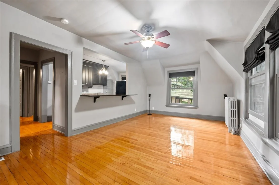 Photo of 2855 Sheridan Place