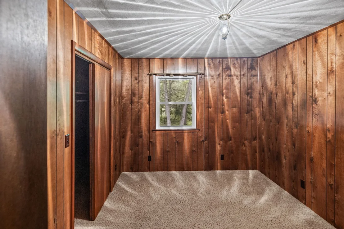 Photo of 414 Gilliland Road