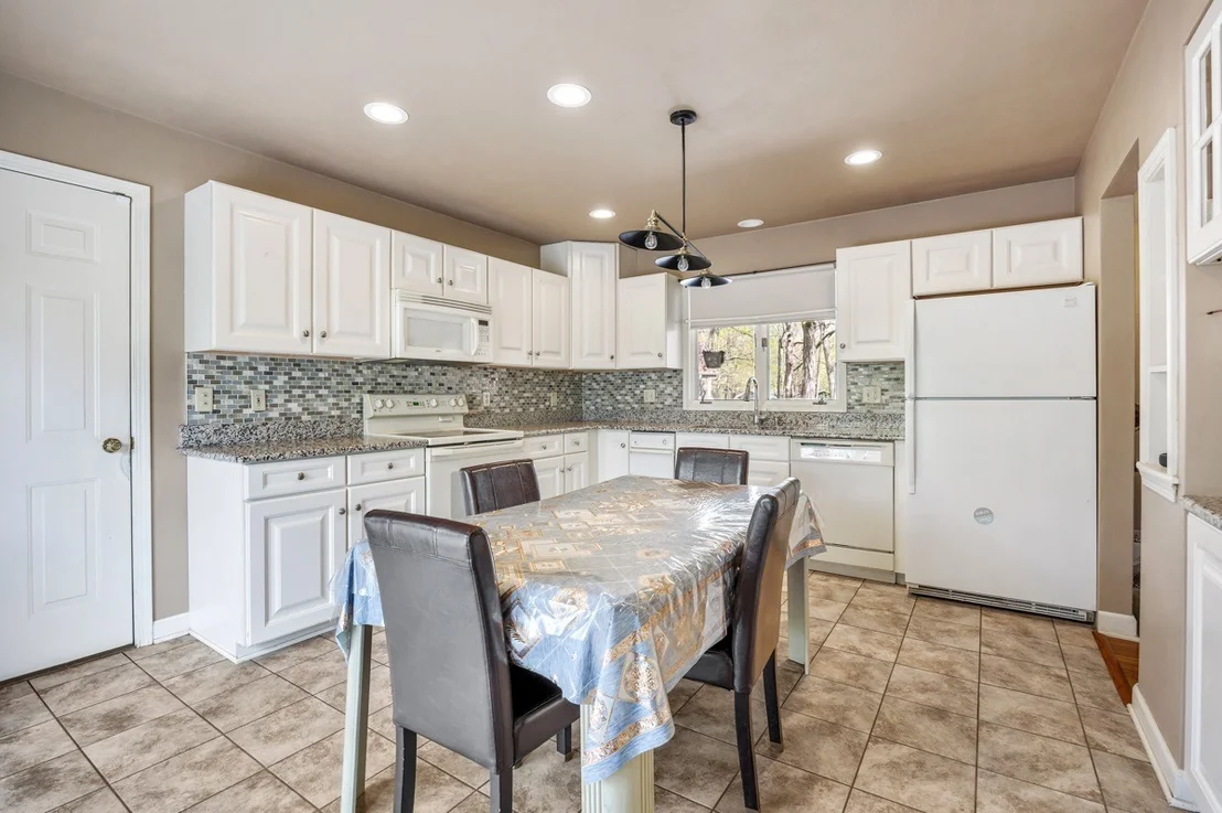 Photo of 1111 Edgewood Circle