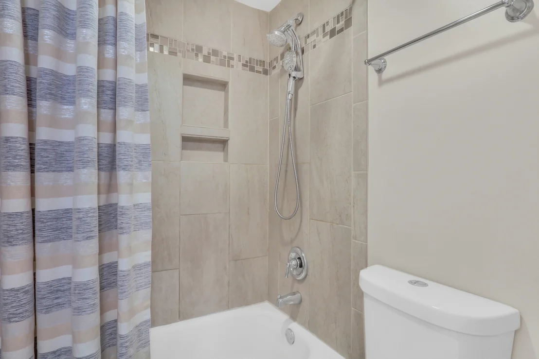 Photo of Unit 4C at 751 Dover Place