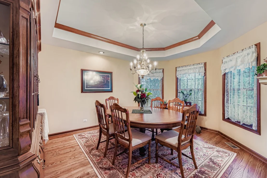 Photo of 13N441 Coombs Road