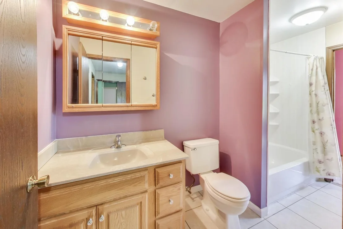 Photo of 1276 Chatham Lane
