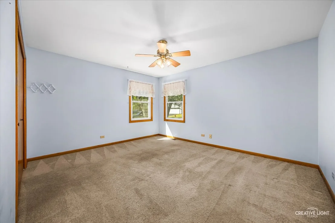 Photo of 995 Blackhawk Drive