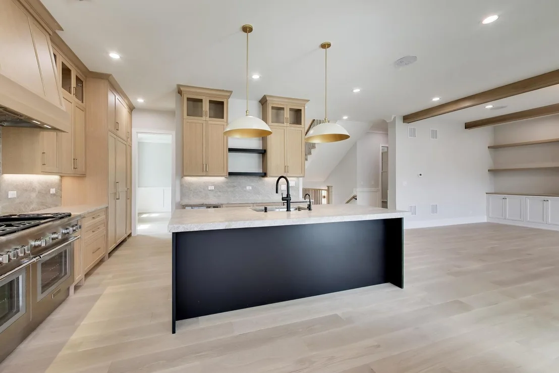 Photo of 787 S Cambridge Avenue