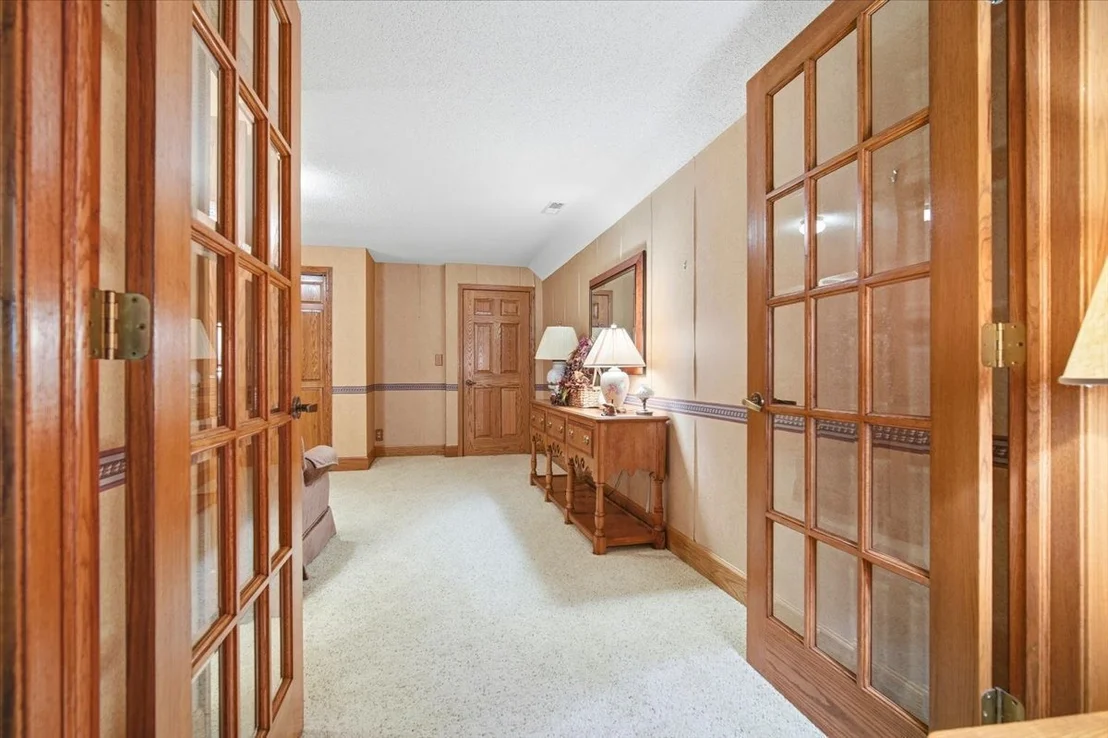 Photo of 2 Breckenridge Drive