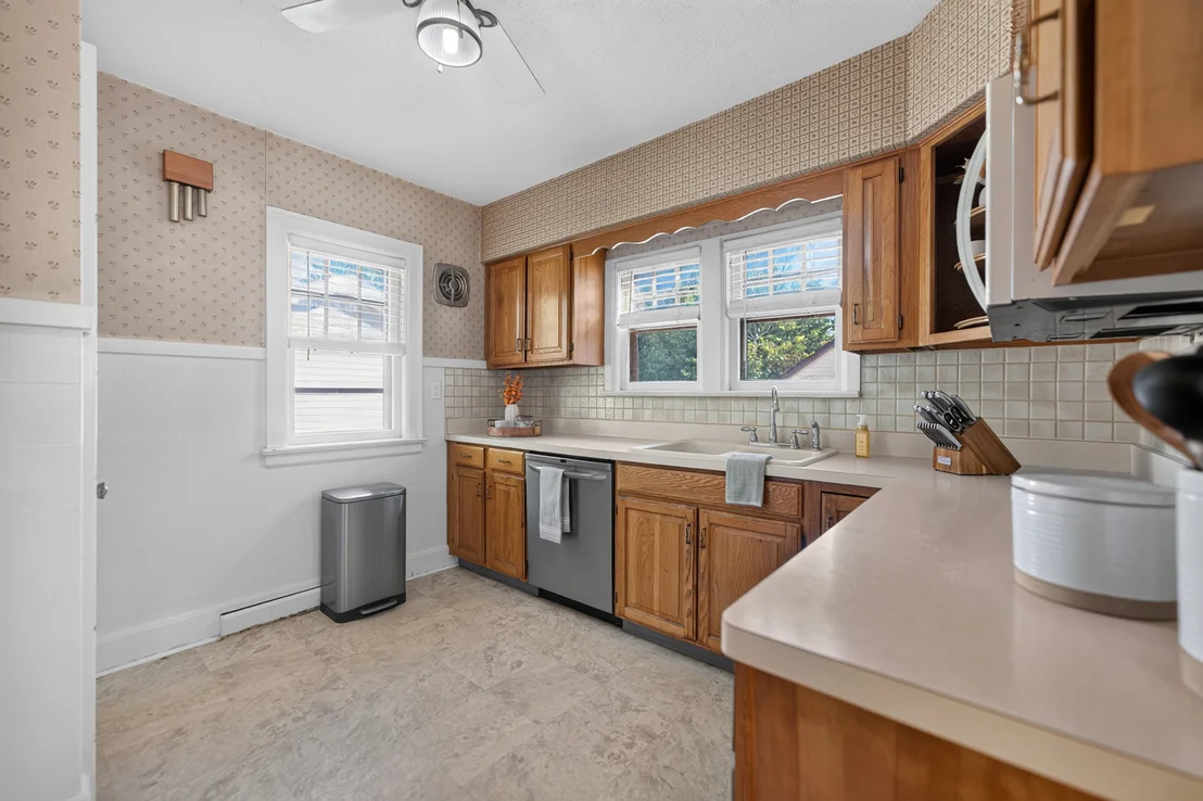 Photo of 623 Robert Avenue