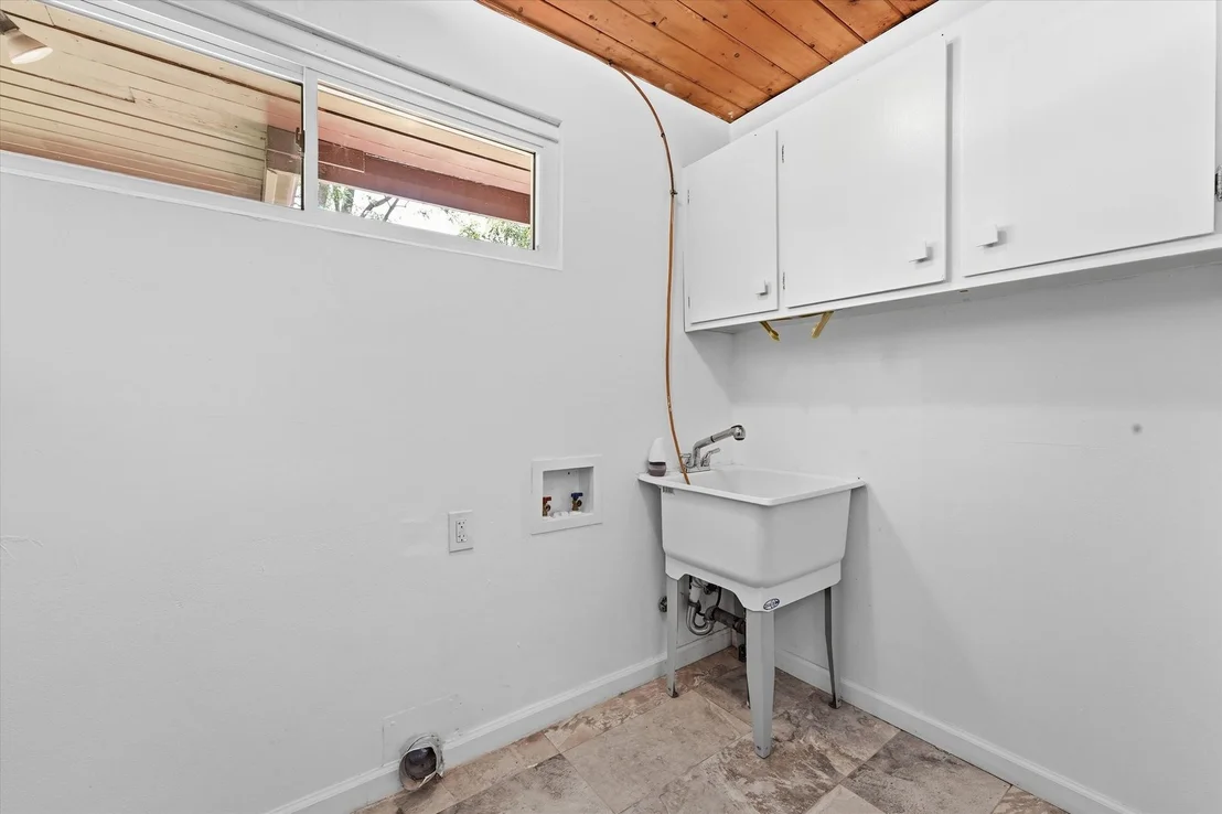 Photo of 1460 Eagle Road