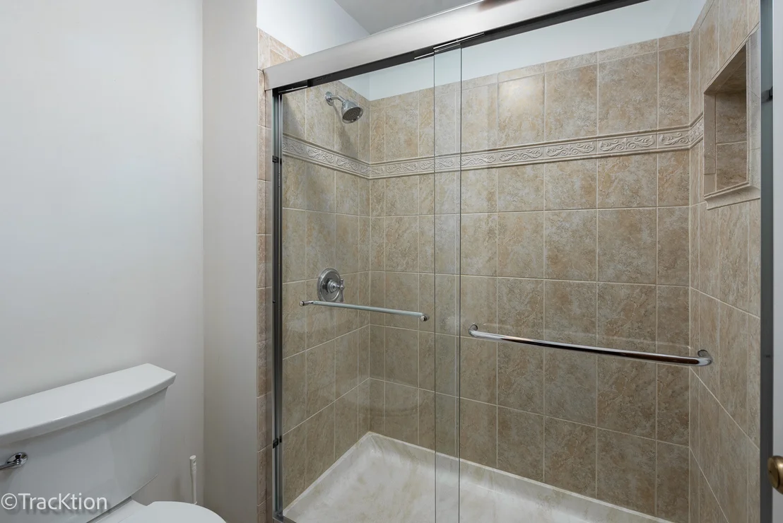 Photo of 1229 W Bauer Road