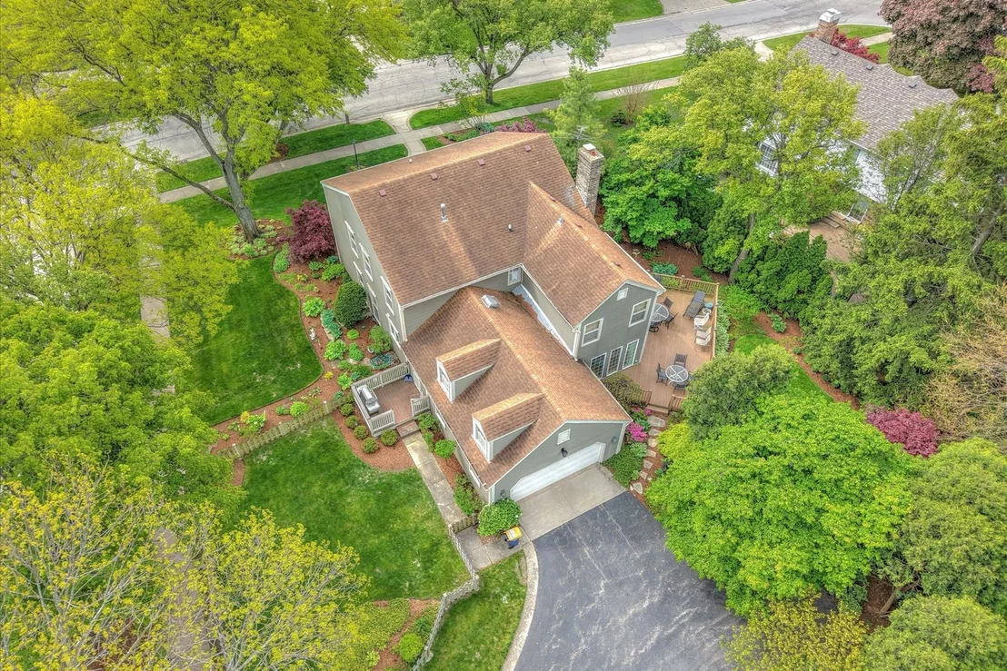 Photo of 2440 The Strand