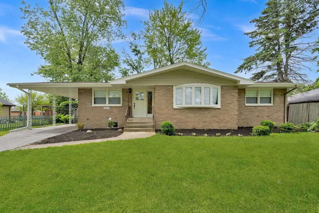 Photo of 3245 S Manor Drive