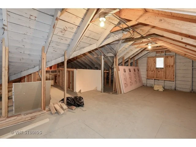Photo of 1661 Henry Avenue