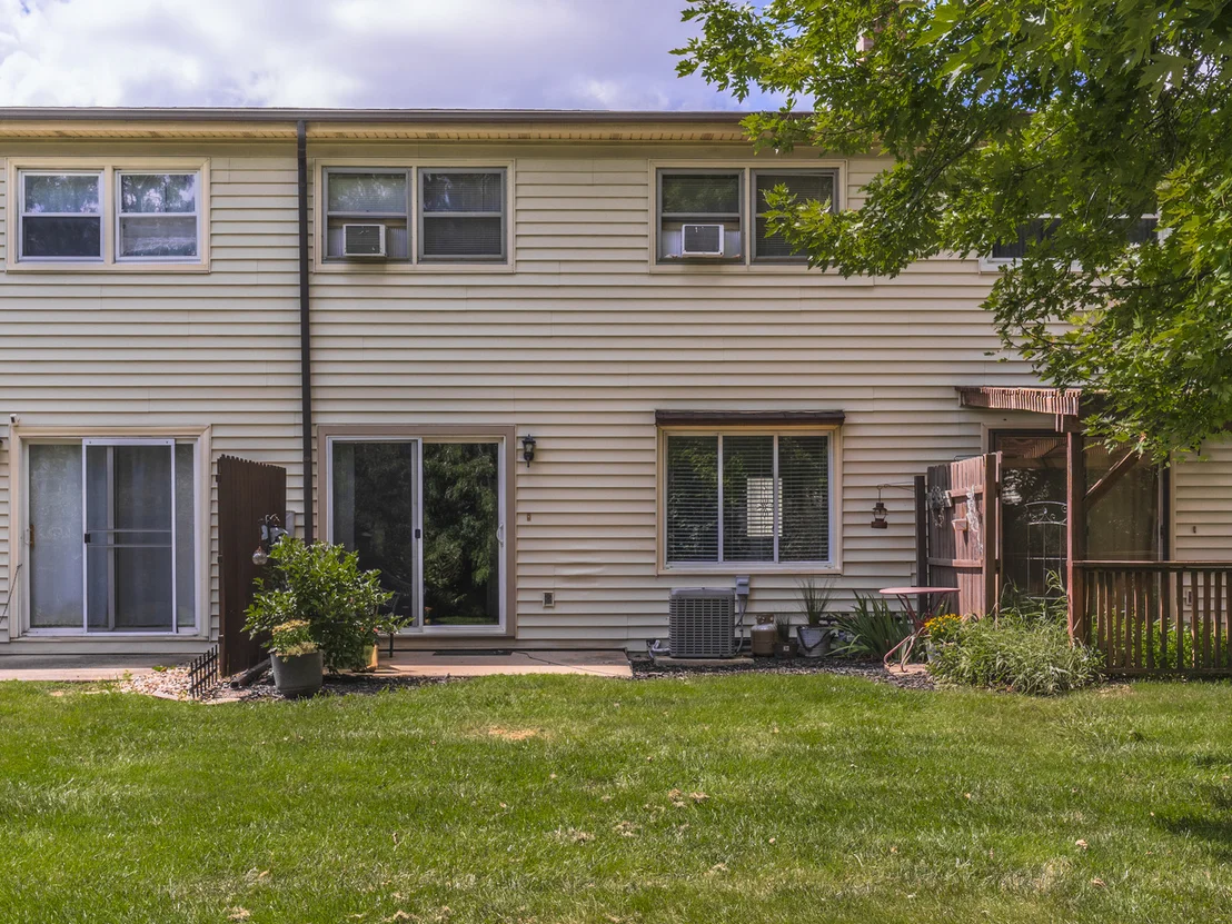 Photo of Unit B at 1713 King Drive