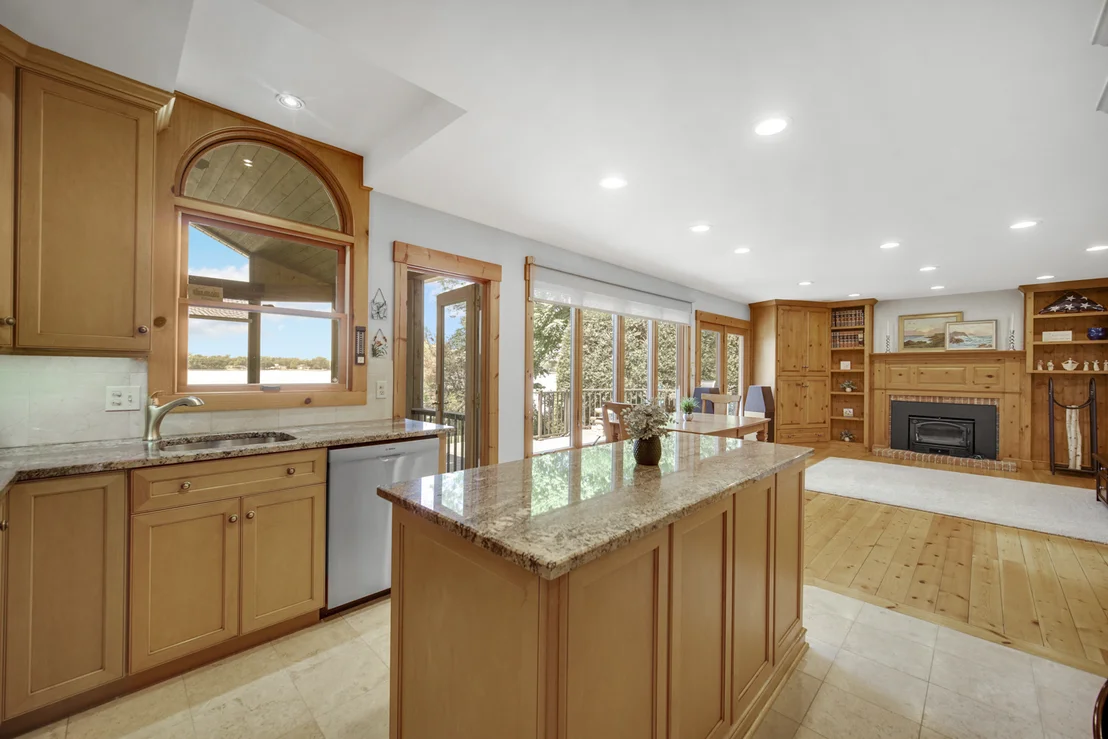 Photo of 224 MAINSAIL Drive
