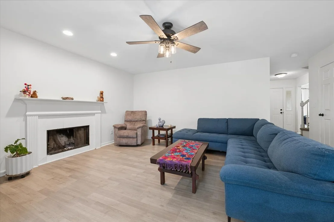 Photo of 649 Fox Hollow Court