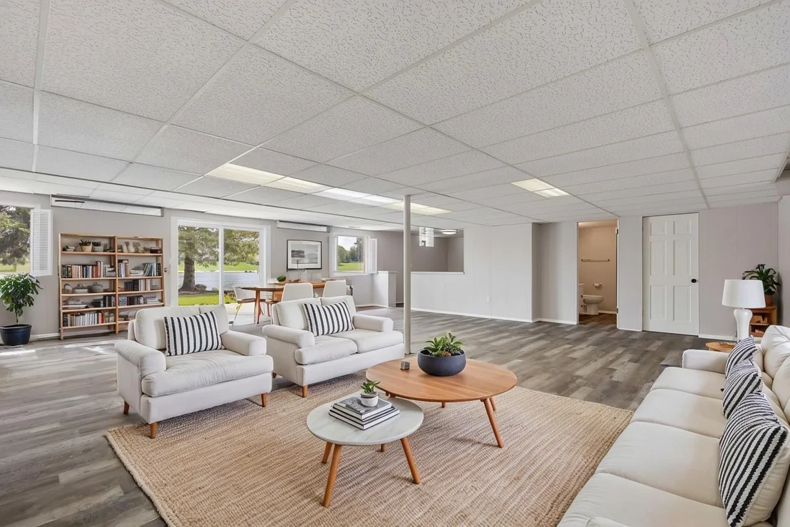 Photo of 2720 N Bayview Lane