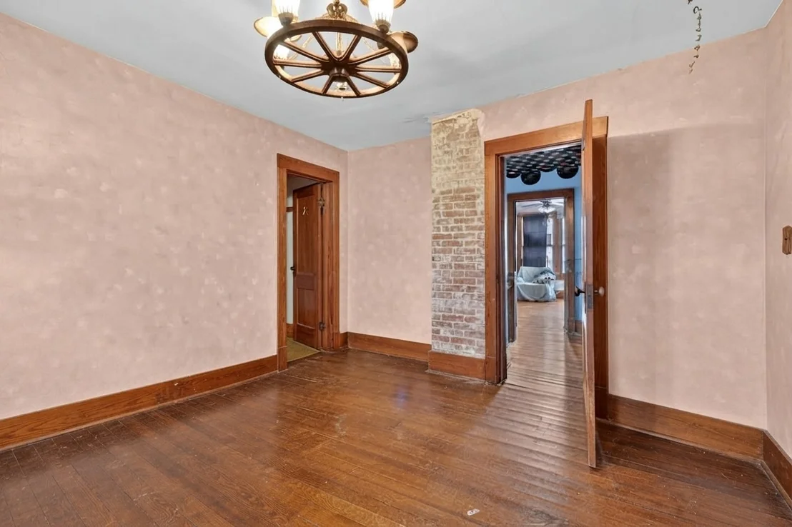 Photo of 310 Snow Street