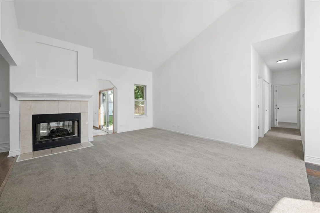Photo of 415 Juniper Drive