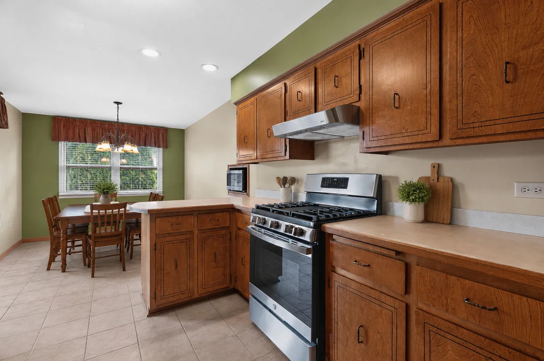 Photo of 7305 Summit Road