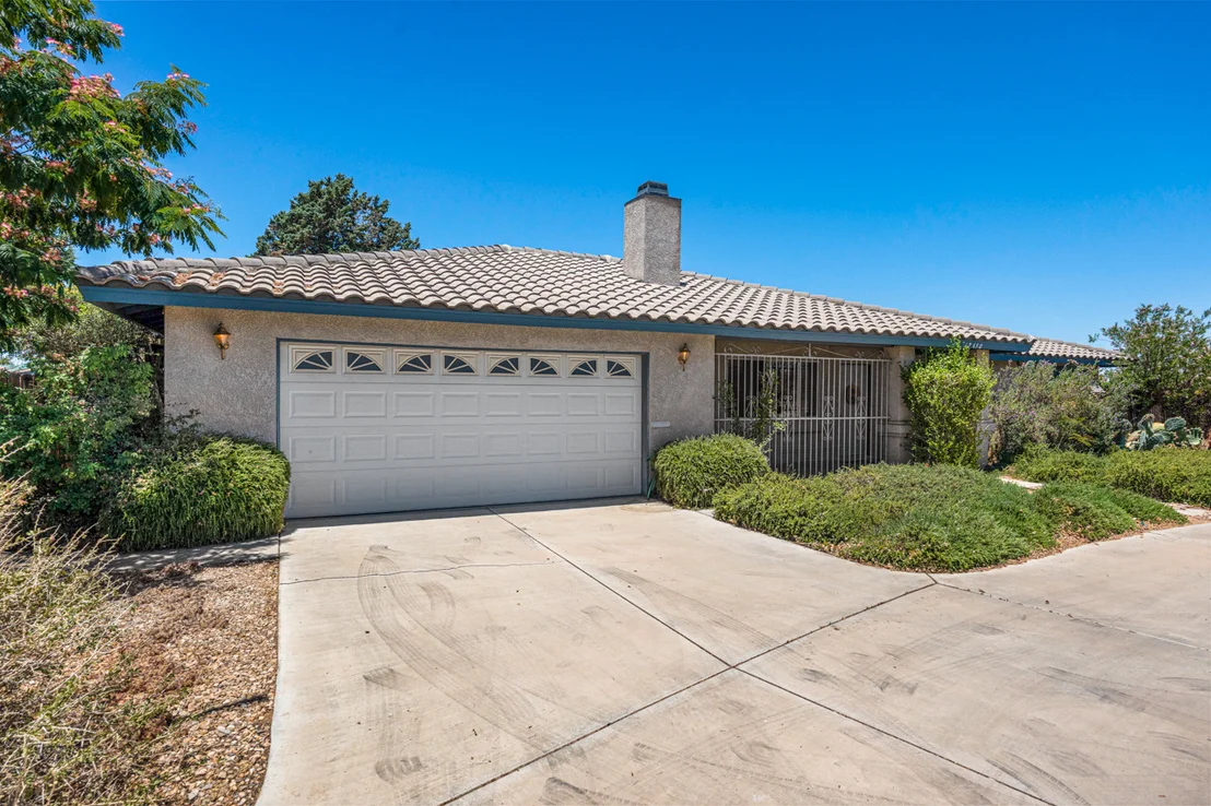 Photo of 12450 Algonquin Road