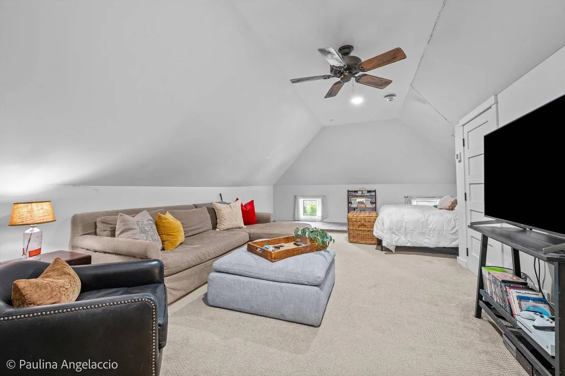 Photo of 203 Dundee Avenue