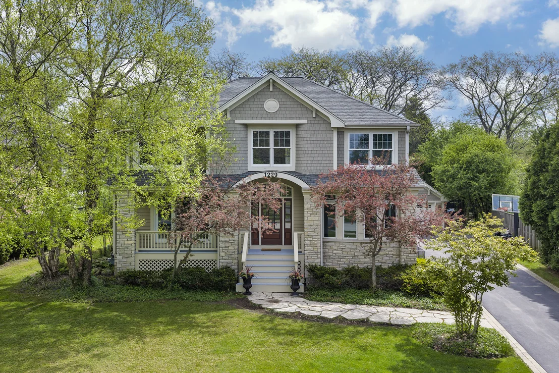 Photo of 1229 Fairfield Road