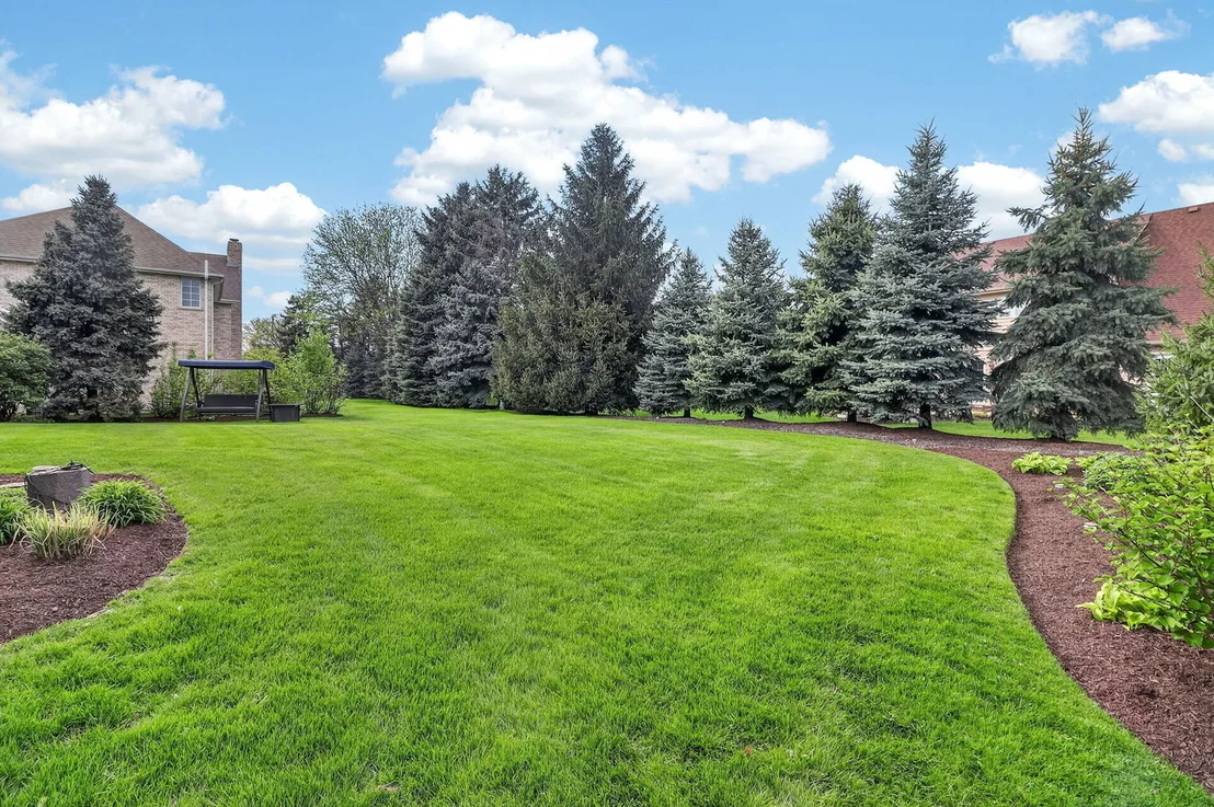 Photo of 1376 Chapman Drive