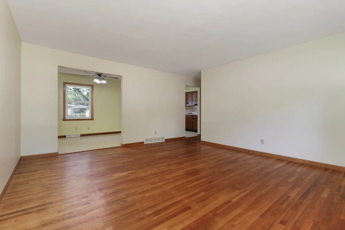 Photo of 807 Sheridan Road
