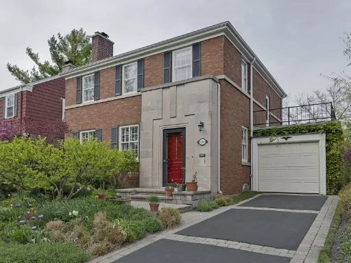 Photo of 3207 THAYER Street