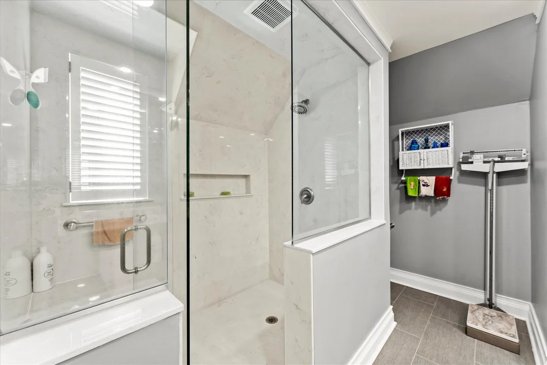 Photo of 27 Hickory Lane