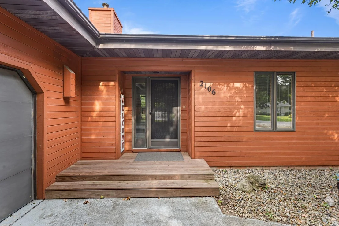 Photo of 2106 Hagan Boulevard