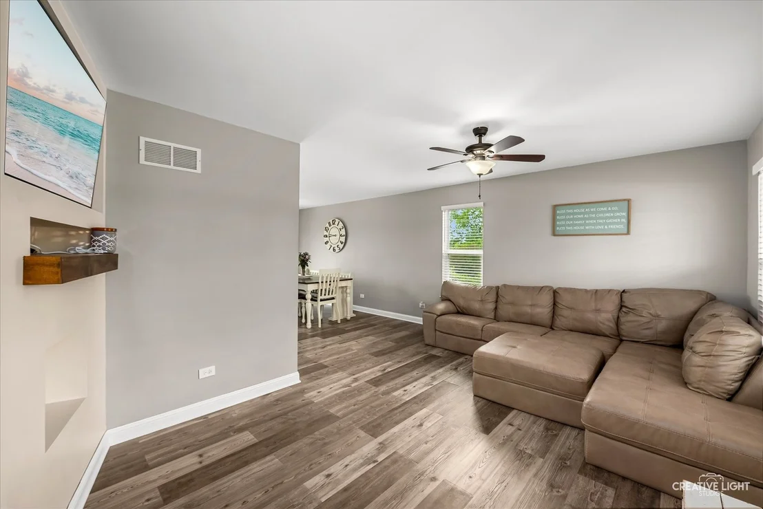 Photo of 352 Coneflower Drive