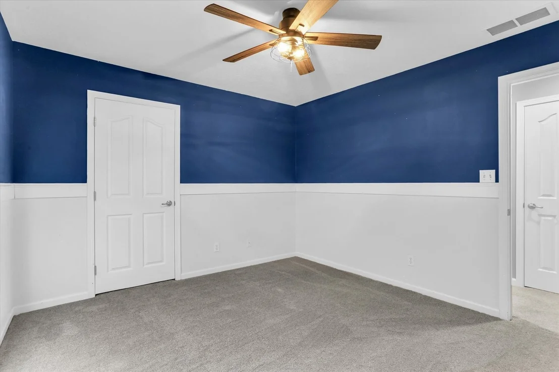 Photo of 2509 N Skyline Drive