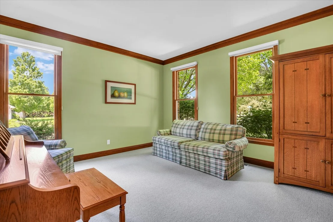 Photo of 2701 Summerhill Lane