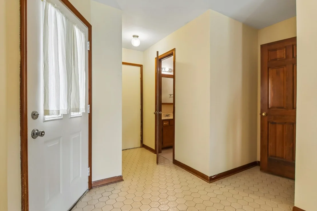 Photo of 373 GOSHAWK Lane