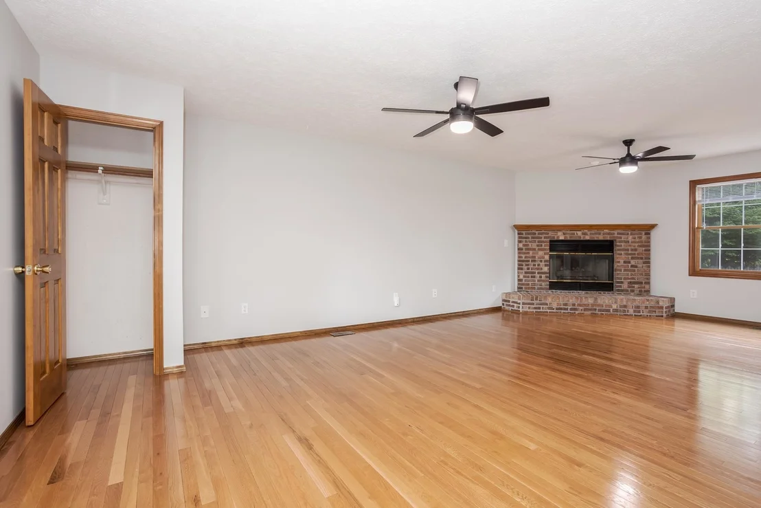 Photo of 814 Landau Lane