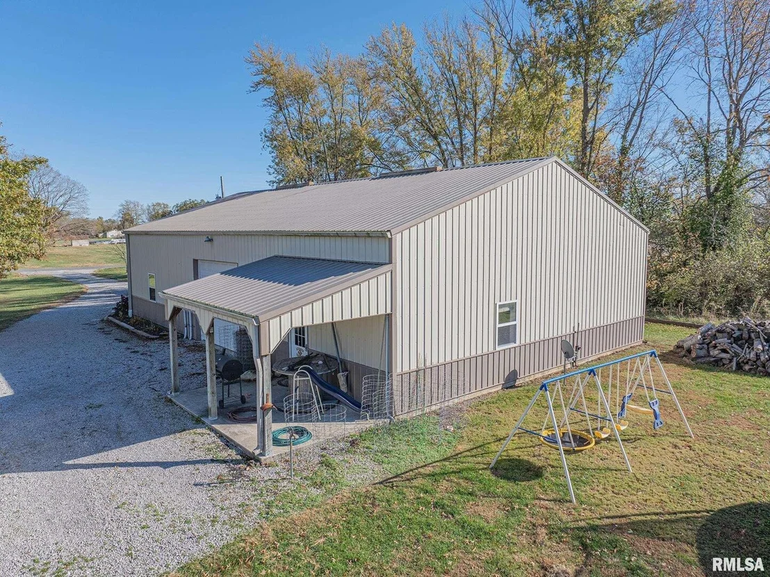 Photo of 3221 NORTON Road