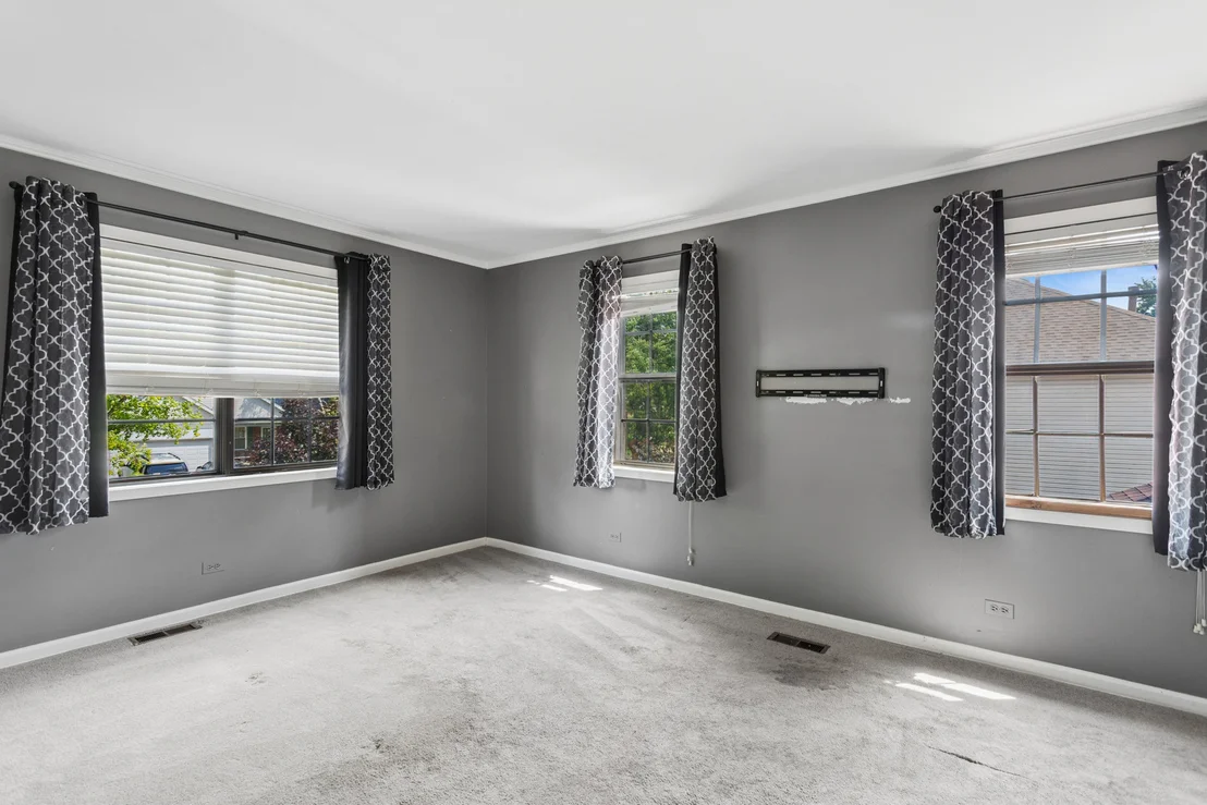 Photo of 213 Campbell Drive