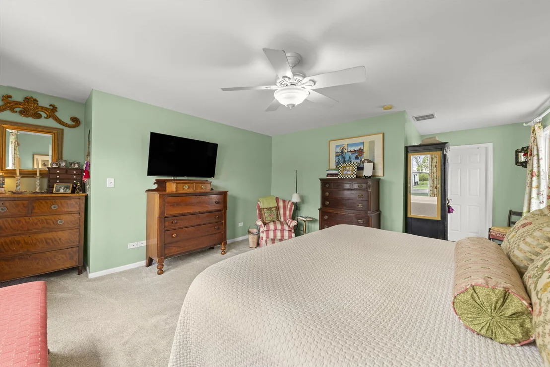 Photo of 283 HILLSIDE Avenue